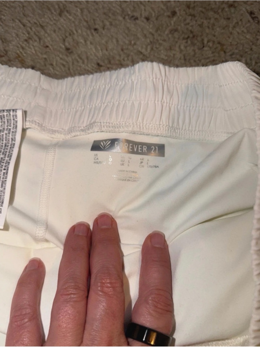 NWT Forever 21 White Athletic Shorts with Green Piping Large - Picture 6 of 7